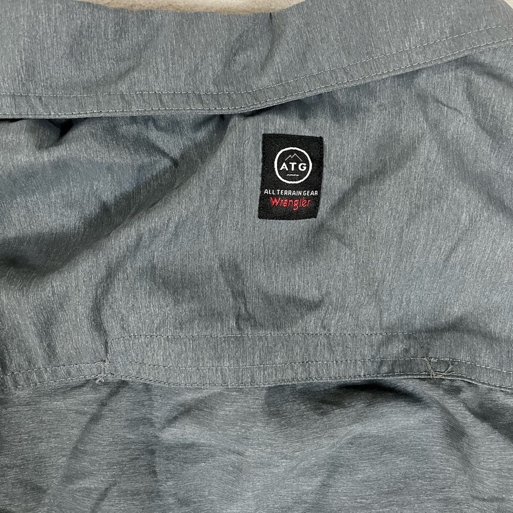 Wrangler ATG All Terrain Gear XXL Convertible Sleeve Shirt Gray NWOT Button down - Picture 5 of 8
